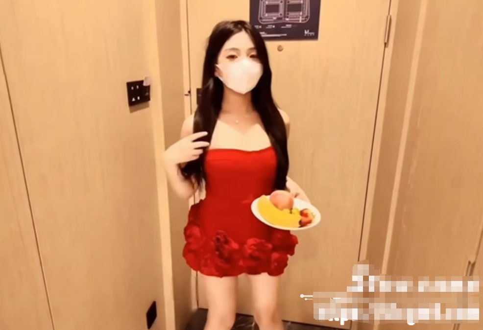 国产欧美日韩在线一,メイリン モデルコレクション メ,观看免费无删减完整版