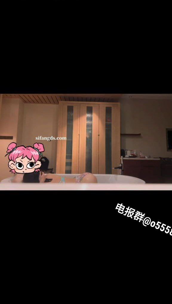 恋爱先从接吻开始,联谊的诱惑》,メイリン モデルコレクション メ,观看免费无删减完整版